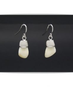 Pendientes de plata con perlas de ciervo