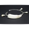 Pulsera colmillo de jabali y perlas de ciervo