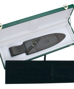Cuchillo tallado