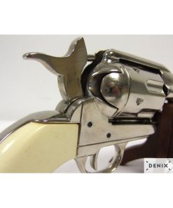 Replica revolver