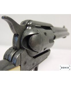 Replica revolver